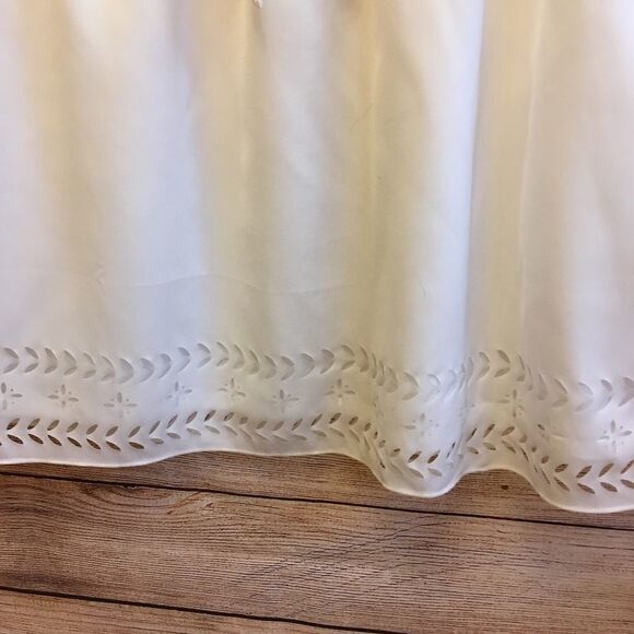 J CREW FACTORY SKIRT WITH LASER CUT ACCENT - Picture 3 of 7